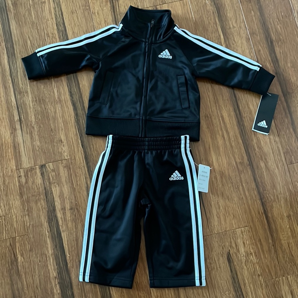 Adidas 2 piece set track suit Size 6 months Black